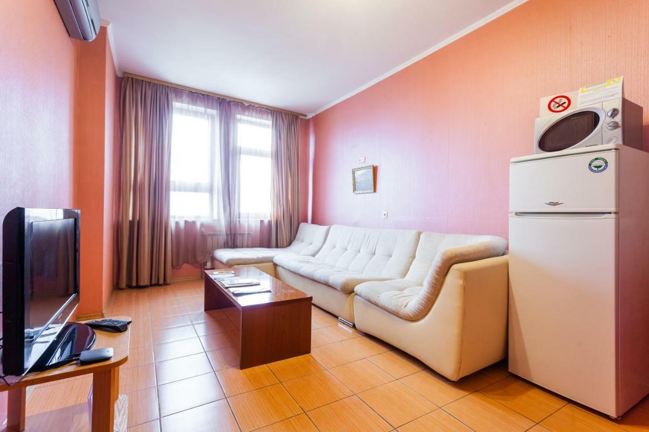 Partner Guest House Shota Rustaveli Киев Экстерьер фото