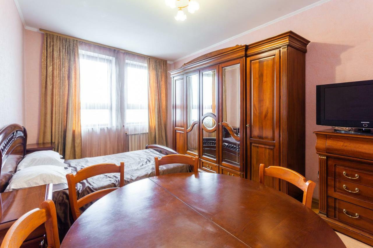 Partner Guest House Shota Rustaveli Киев Экстерьер фото
